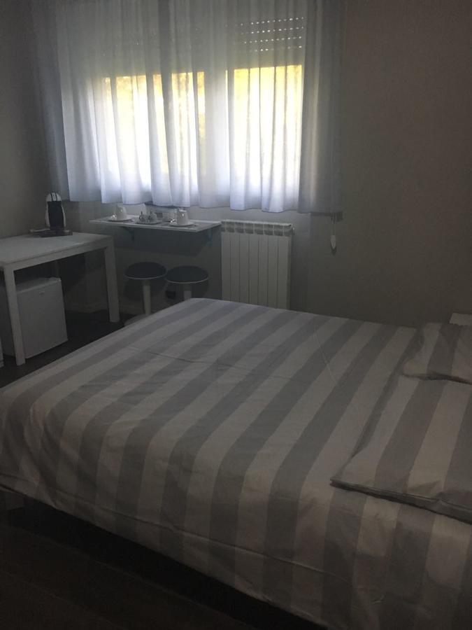 Family Rose Bed & Breakfast Como Exterior foto